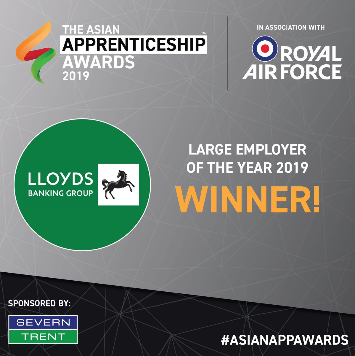The Large Employer of the Year is Lloyds Banking Group! 
Congratulations <a href="/LBGplc/">Lloyds Banking Group</a>! 👏

Sponsored by <a href="/stwater/">Severn Trent</a> 

#AsianAppAwards