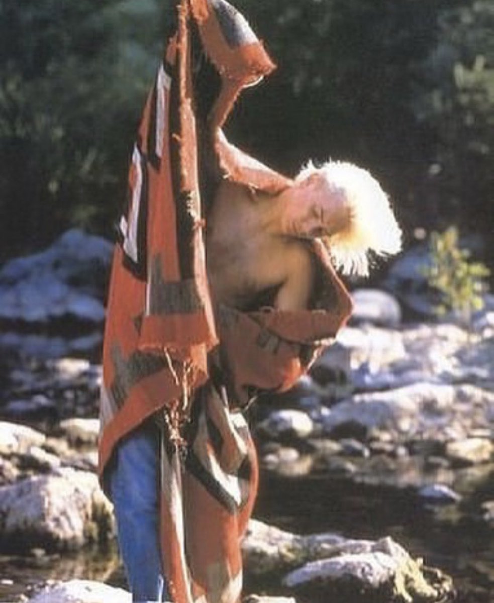 riokeanu's tweet photo. If you want to honour River today or any day do something for the good of our planet, we are in the middle of a climate crisis and River was a great lover of animals and nature; do whatever you can to help. https://t.co/vNu1stZs5E