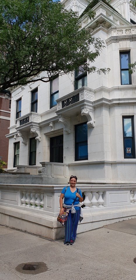 WCClosureTV's tweet photo. Day 31 #10YearsOfWhiteCollar How has White Collar impacted my life?
I went 2 NY on my own, still remember the feelings standing in front of June's house, then finding locations from the series. It began as a tv show, but became a dream come true! THX #BringBackWhiteCollar /Ilaria https://t.co/GvS7nGnyY8