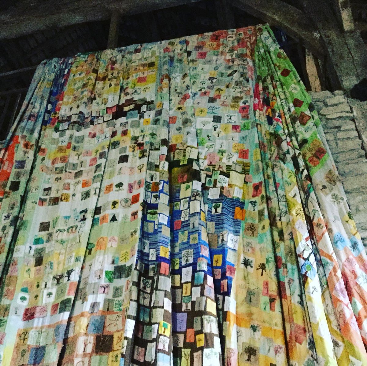 Action_Factory's tweet photo. Our final visit with women from Omaid to @RBKS_Textiles @NTGawthorpe today to see @AliceKettle #threadbearingwitness to complete our work as part of #strandsofplaceandtime - beautiful work 😍 https://t.co/VvShr6J3UW