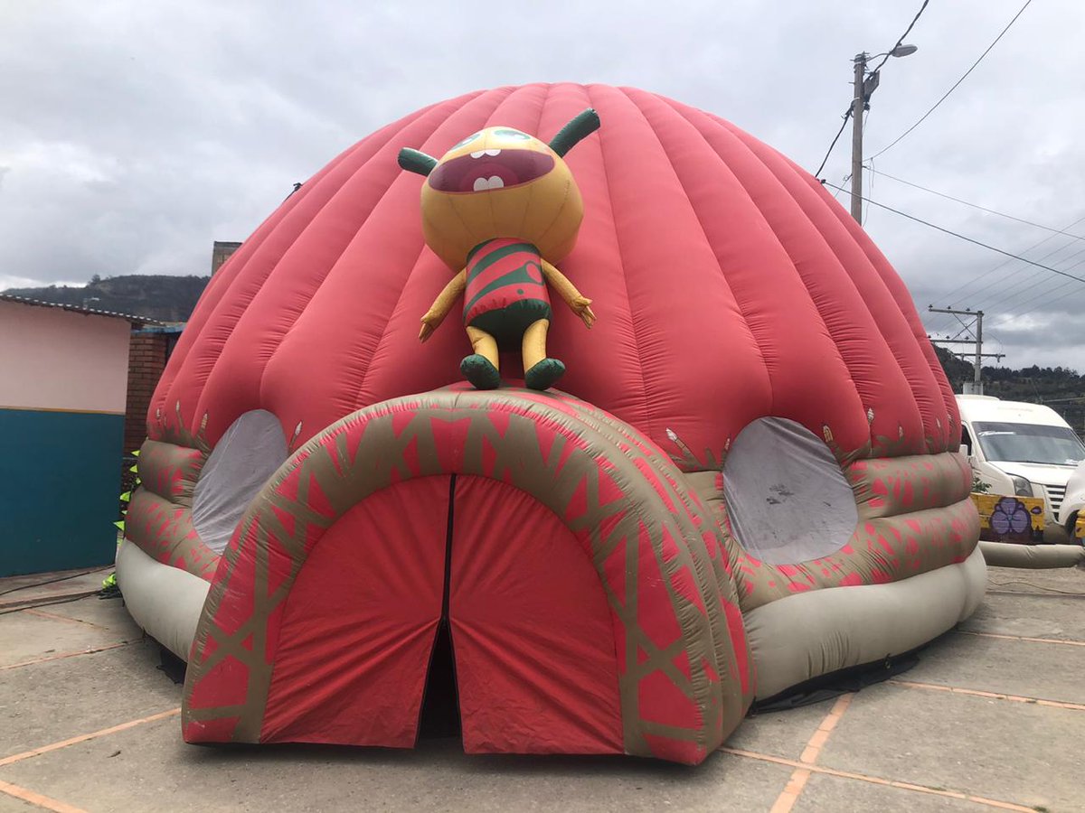 LORENAHESSE's tweet photo. Hoy en San Juan de Sumapaz se realizó la celebración del día del niño y la niña en una acción articulada desde la Mesa Sectorial y SDIS #CiudadParaLaCultura #MovidaLocal @CulturaenBta https://t.co/zEaZNWpIbZ