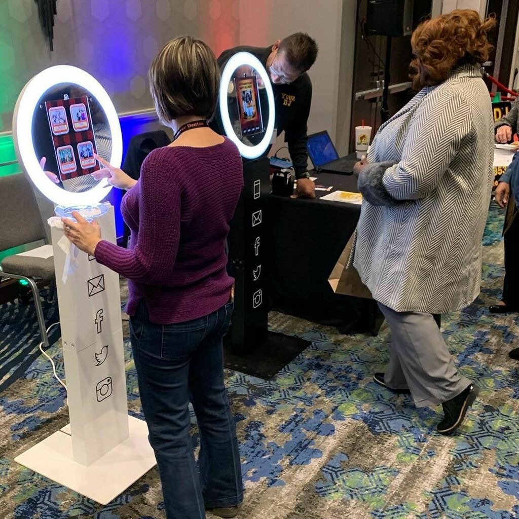 Great #PlannersZone Show #PlannersZone2019 today at the #DentonConventionCenter at the @embassysuitesdenton #embassysuitesdenton #dentontx !

.

.

.

.

.

.

#photobooth #selfiekiosk #gifbooth #photoboothrental #photoboothdfw #dallasphotobooth #dfwphot… ift.tt/31YRkhm