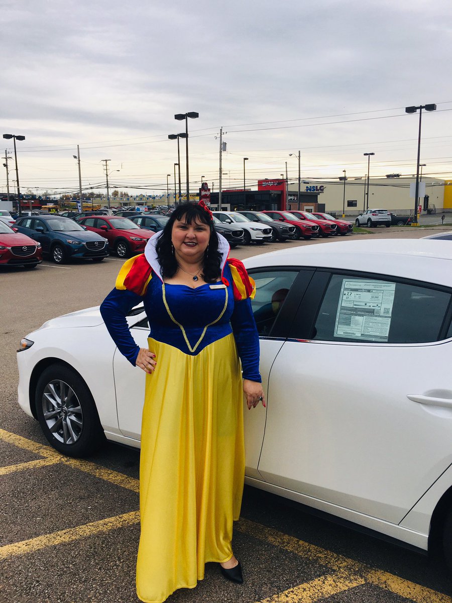 carladymel's tweet photo. Want a great dependable
vehicle with unlimited km warranty &amp; free snow tires ... give Mel a shout (902)371-1946 to help you drive away today 🚗💕✅👍🏼
.
#mazdamel #mazda #unlimitedkmwarranty #capebreton #cbrm #newcar #suv #mazda3 #mazda6 #Cx5 #cx3 #cx9 #mazda3sport https://t.co/hjRLKMm0pj