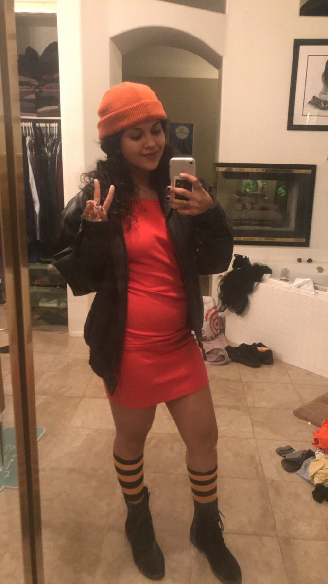 potatoel0ver's tweet photo. Happy Halloween!!ππ my halloween costumes this year #madhatter #spanelli https://t.co/X7Qs84K63g