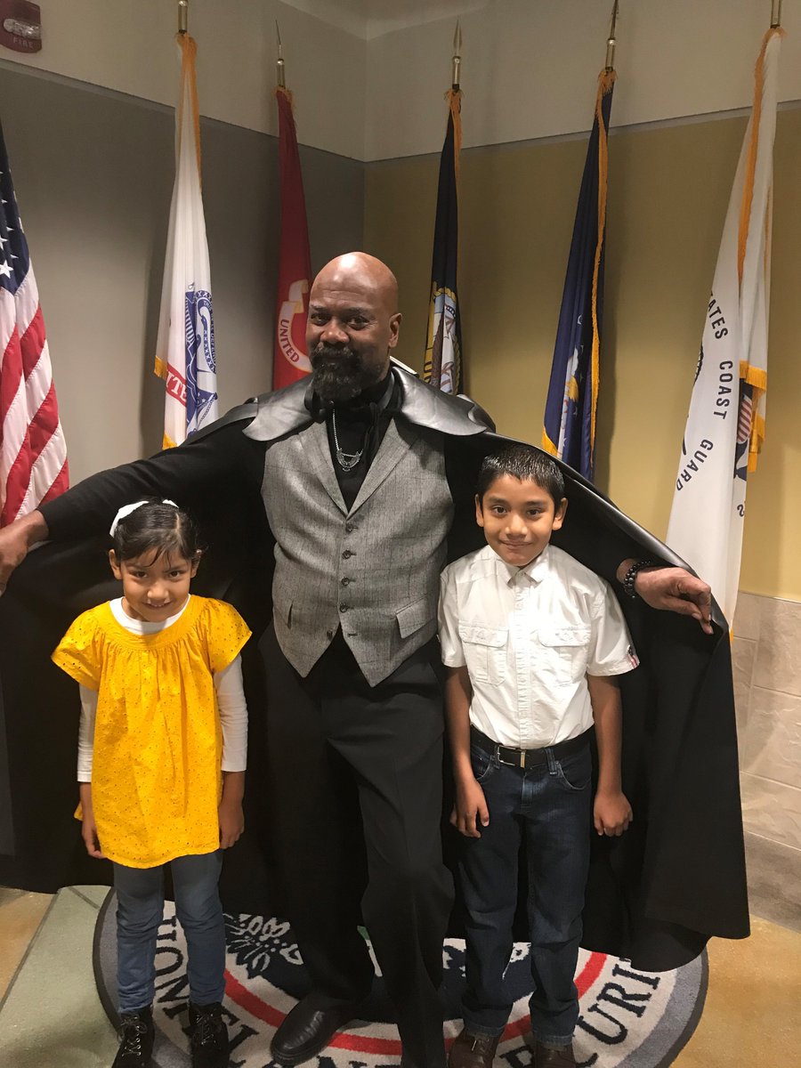 USCISMediaColo's tweet photo. Candy, costumes and #citizenship certificates were all  part of our #Halloween2019 ceremony @USCIS in Centennial Colorado.  21 children from 13 countries obtained citizenship through their parents and took the Oath of Allegiance to become #NewUSCitizens. https://t.co/8w6Tkbp3ZL