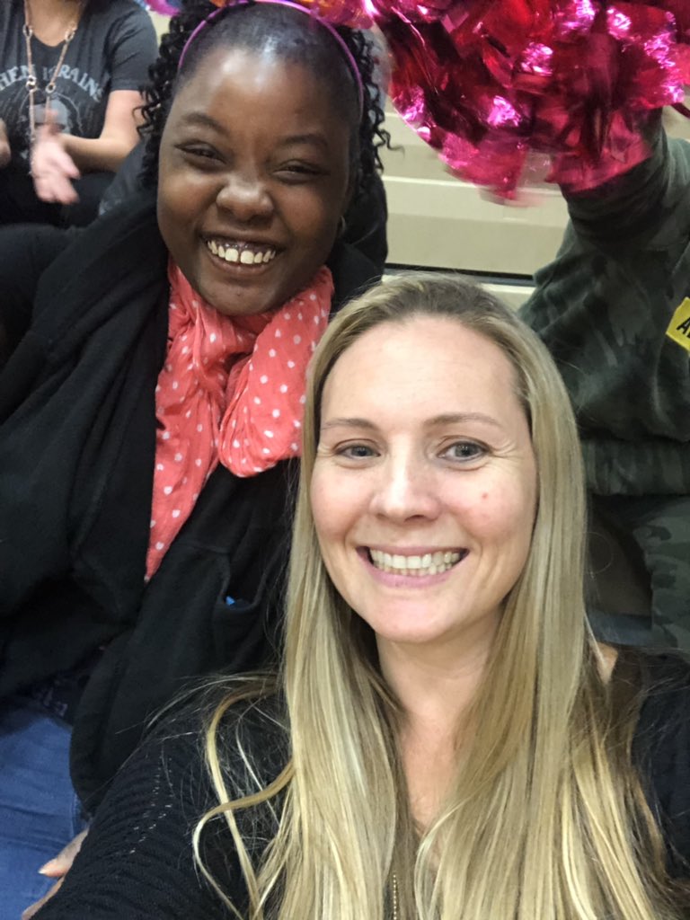 TaravossG's tweet photo. Great time at the rally!! #SLCRocks #inclusionrocks @WeAreGRHS https://t.co/QWKeenAFgv