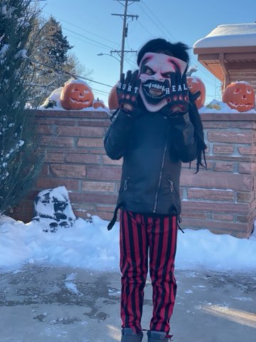96Buff's tweet image. Hey @WWEBrayWyatt Happy Halloween! My son wants to know what you think of his costume...