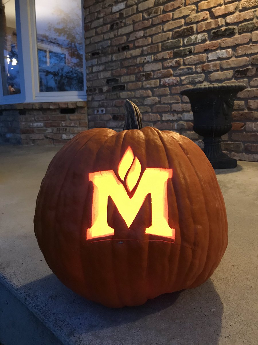 kboni4's tweet photo. #MontanaState @montanastate  Happy Halloween! https://t.co/Gg1GwQ53n9