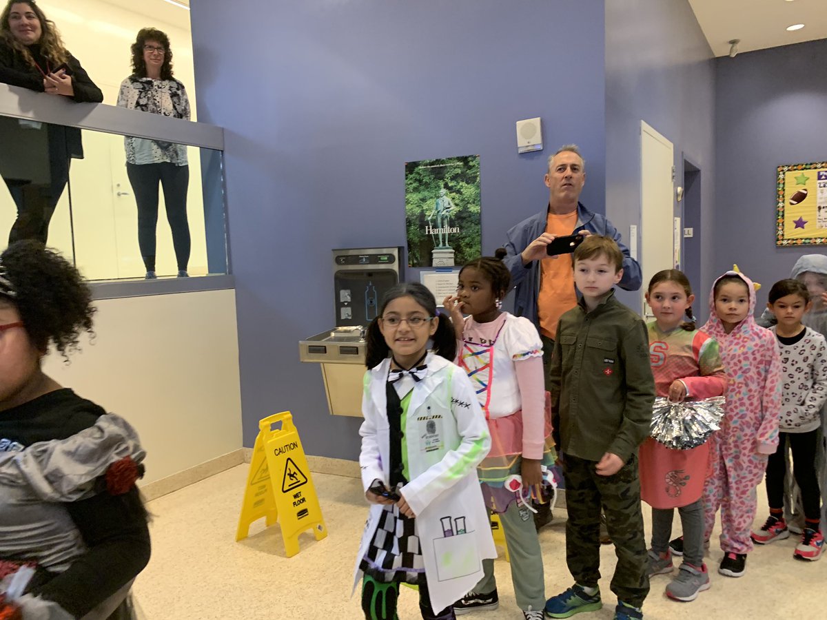 T Durrell tweet media