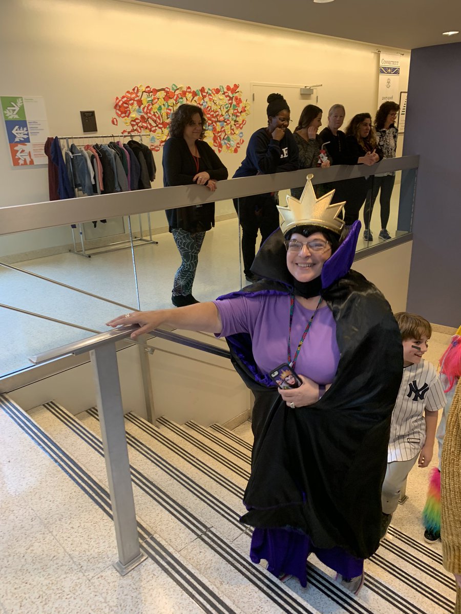 T Durrell tweet media