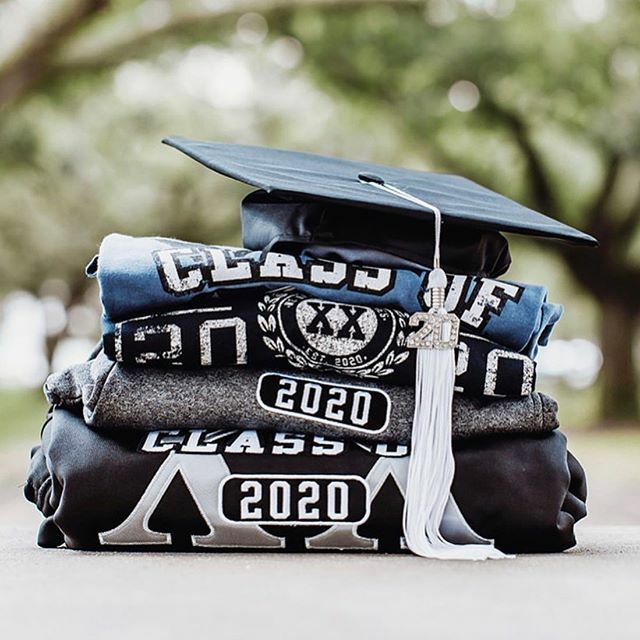 Attention Seniors! 
Jostens will be coming to Troy HS tomorrow during lunch. Please make sure to turn in your graduation and class jewelry order forms. 
With any class jewelry order turned in tomorrow, Jostens will buy your cap and gown for you and give … ift.tt/2qdoAEd