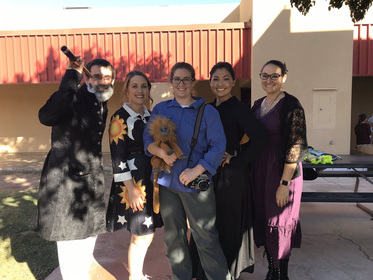 Today <a href="/mrscwilhite/">Carina Wilhite</a> and I were famous women scientists <a href="/JaneGoodallInst/">Dr. Jane Goodall & the Jane Goodall Institute</a> &amp; Marie Curie - using Halloween to teach about incredible Women - Yes Please!!!! We were joined by Ada Lovelace, Miss Frizzle and Galileo!