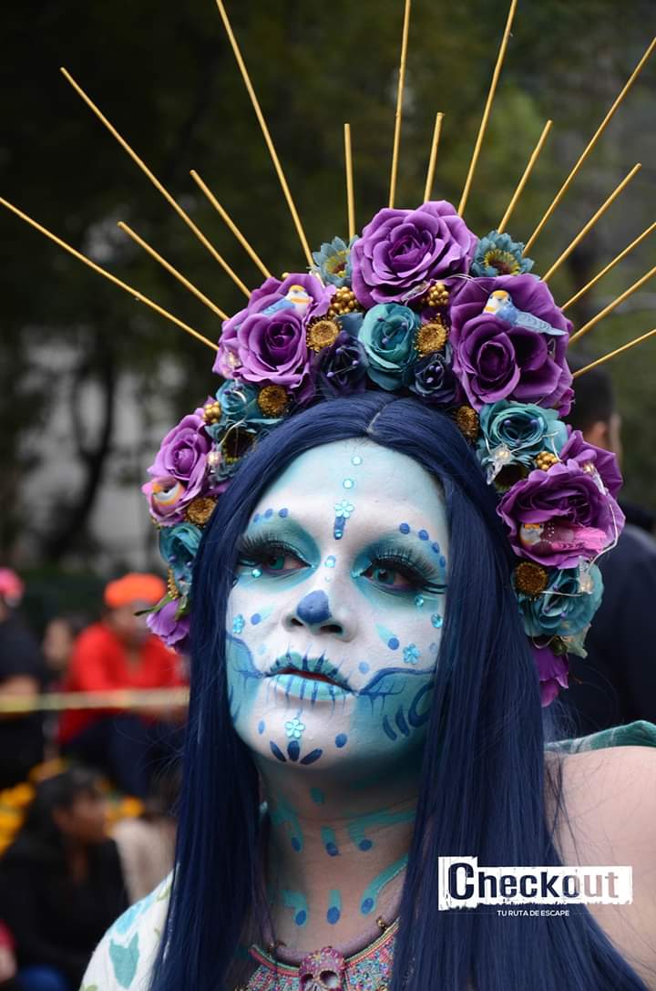 revistacheckout's tweet photo. Catrinas
.
.
.
.
.
.
.
.
#Checkaesto
 #RevistaCheckOut #ZonaAdictiva  #CDMX #MéxicoMágico #bodypaint #bodypainting #cultura #catrinas #traveling #travelphoto #travelinspiration #traveltime #vive #viajar #vivemexico #visitmexico #halloween #diademuertos #megaprocesiondecatrinas https://t.co/kMX6cUpcH4