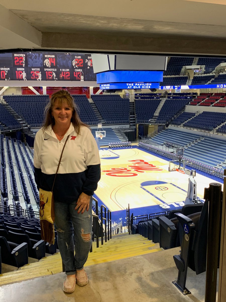 ABC_SportsCamps's tweet photo. Our one-of-a-kind Customer Service Manager, Sandi, is having an AWESOME time touring Ole Miss Facilities and getting to know the great athletics staff! Thank you @OleMissSports for your hospitality and we look forward to our continued business! @CoachMac_23 @haleyprewett10 https://t.co/7wymUgMpQs