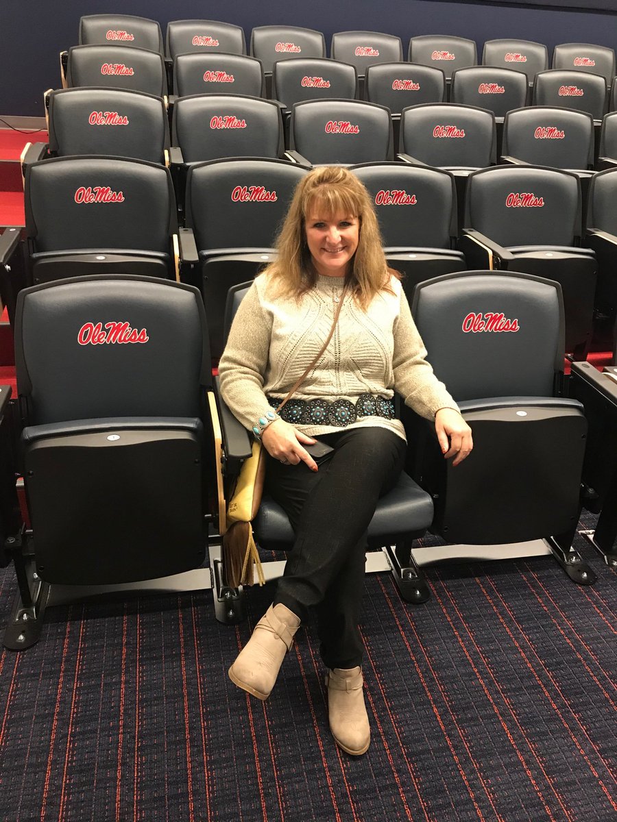 ABC_SportsCamps's tweet photo. Our one-of-a-kind Customer Service Manager, Sandi, is having an AWESOME time touring Ole Miss Facilities and getting to know the great athletics staff! Thank you @OleMissSports for your hospitality and we look forward to our continued business! @CoachMac_23 @haleyprewett10 https://t.co/7wymUgMpQs