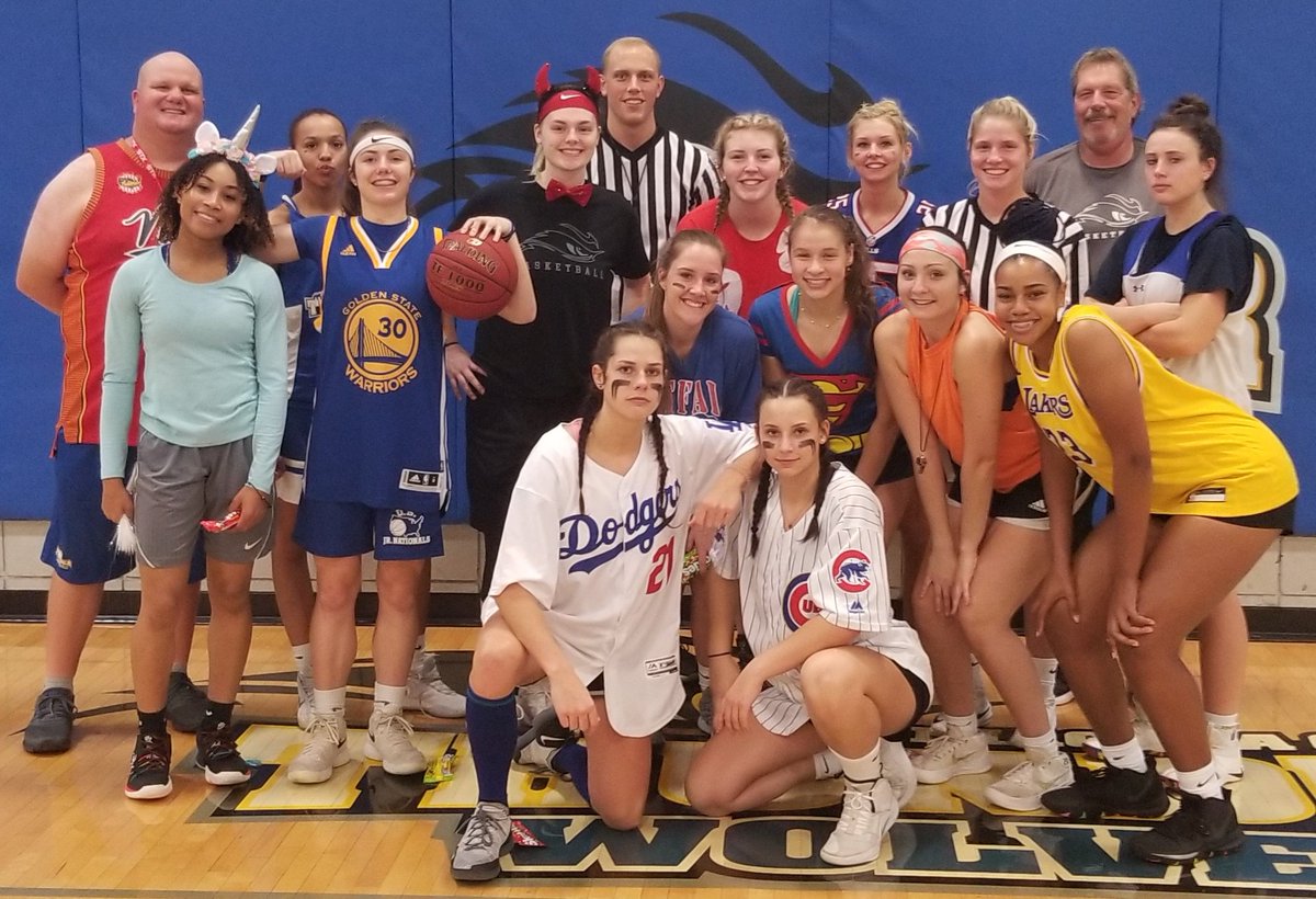 CoachBeutel's tweet photo. 'Twas the night before the season opener! Happy Halloween from the Wolfpack! 🏀🎃 https://t.co/7Ey3CAaV0D