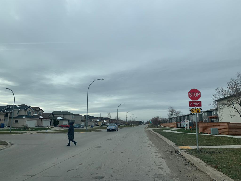 rwfpra's tweet photo. Great work by @JaniceLukes and the residents of Fairfield Park and Richmond West for pushing to get this much needed Three Way Stop put in. 🛑 https://t.co/zMdtPxV084
