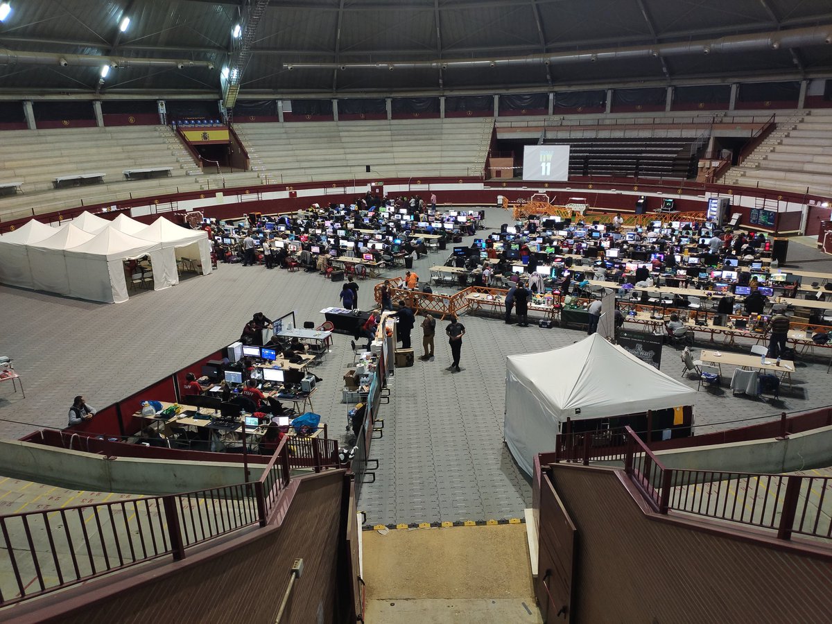 NetWired's tweet image. Llega la primera noche de #Netwired11 con varios torneos empezados, concursos en marcha y muchas ganas de pasarlo genial. #LOL #TFT #ROCKETLEAGUE #OidoFino