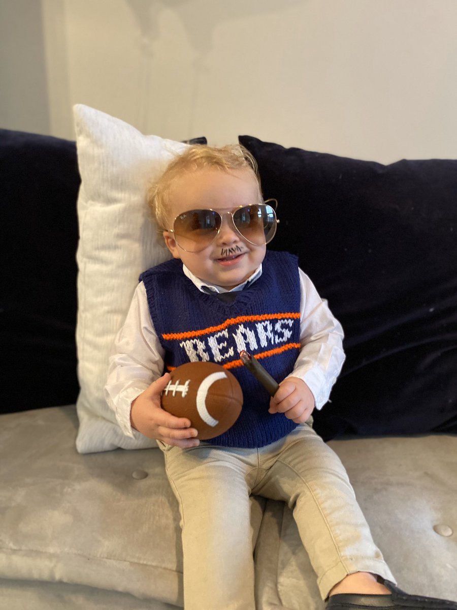 B8SBALL12's tweet photo. Happy Halloween from DA’ COACH! #BearDown #LittleMikeDitka #Bears #BriggsShepard #DaBears @ChicagoBears https://t.co/EgeVKADY0O