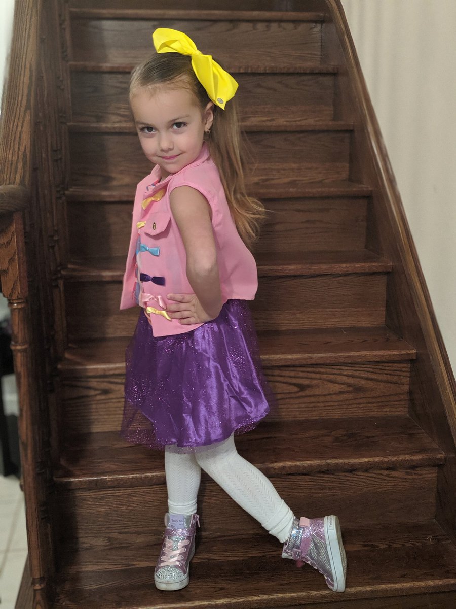 Vanessa Edwards tweet media