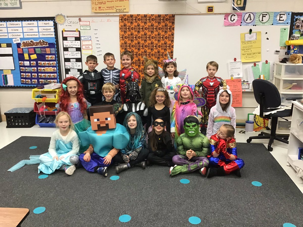 teachfirst100's tweet photo. Happy Halloween! https://t.co/OFq3XQDwxU