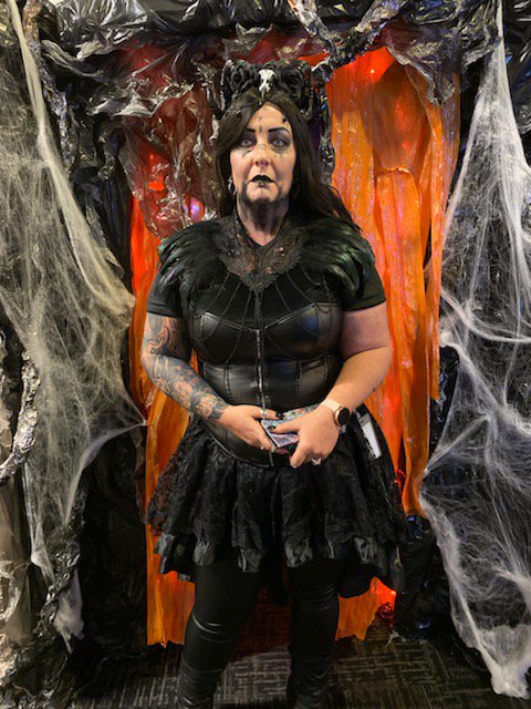 pyretta1313's tweet photo. #TMoHalloween https://t.co/XVrPJNCLqs