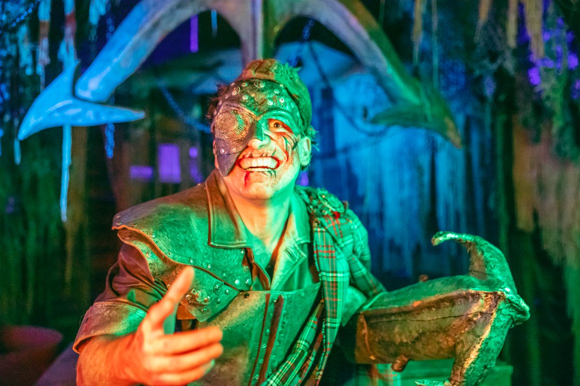 🚨Calling all witches &amp; ghouls!🚨 
It's finally All Hallows' Eve and we want you to join us for 🎃Halloween🎃 tonight from 7PM- Midnight! Don't forget to don your most creative costume for our Annual Costume Ball, $1000 in cash prizes will be awarded. 
*No masks or props allowed.