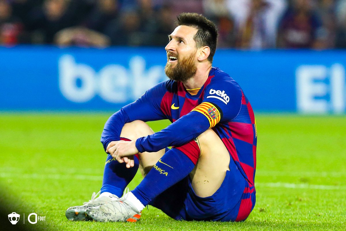 ActuFoot_'s tweet photo. Lionel Messi a marqué plus de coups francs directs que n'importe quelle équipe sur ces 5 dernières saisons. 😳👑

20 ⚽ MESSI 🇦🇷
15 ⚽ Juventus 🇮🇹
13 ⚽ Roma 🇮🇹
13 ⚽ Paris 🇫🇷
13 ⚽ Lyon 🇫🇷
12 ⚽ Bologne 🇮🇹 https://t.co/pWy0t63zxc