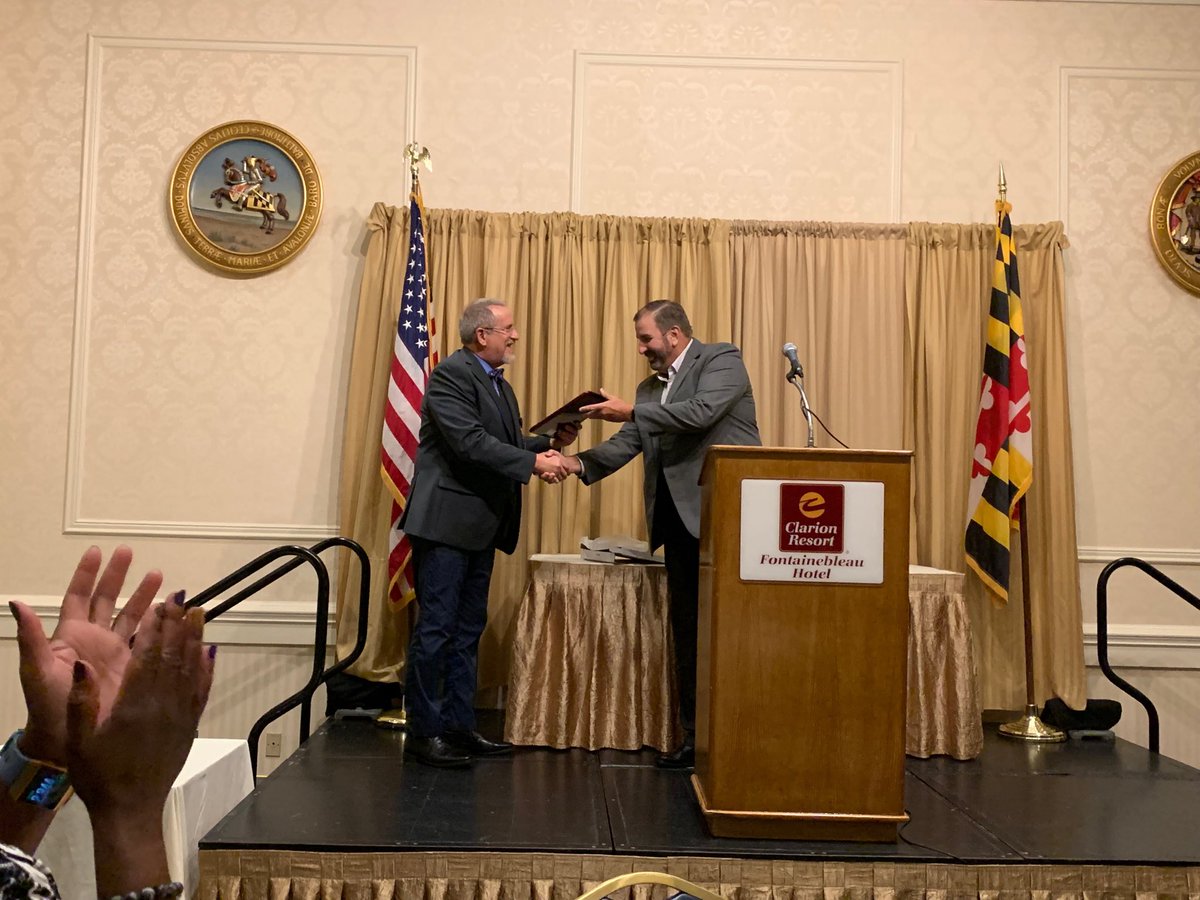 dwork567's tweet photo. Congratulations Dr. Daniel D Curry, Maryland Superintendent of the Year! So proud and honored to work for an amazing leader! ⁦@CalvertSuper⁩ ⁦@calvertnet⁩ https://t.co/psV0XwLtfk