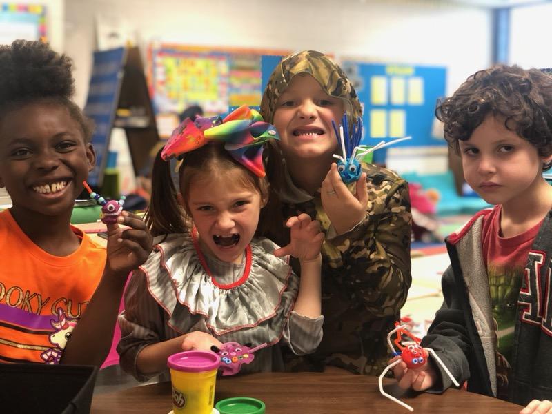 Samena Collins tweet media