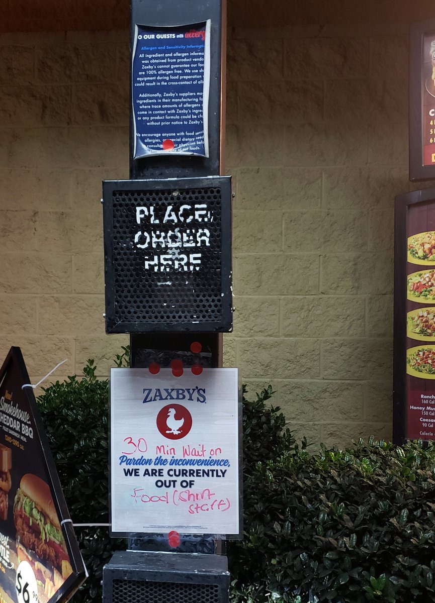 Sun_FlowerGal's tweet photo. Really @Zaxbys? #NeverSeeThisAtChickfilA #OnlyInNorthCharlestonSC https://t.co/Ls1a7LWNSG