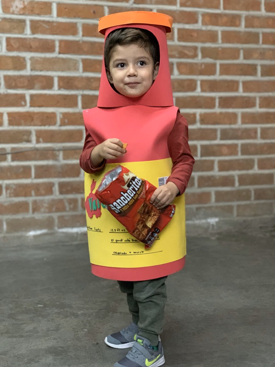 Rancheritos + Salsa Valentina 👌😩#SalsaValentinaPatrocinanos #TúTambiénSabritas #halloween2019 <a href="/salsaValentina/">Salsa Valentina</a> <a href="/Papas_Sabritas/">Papas Sabritas</a>