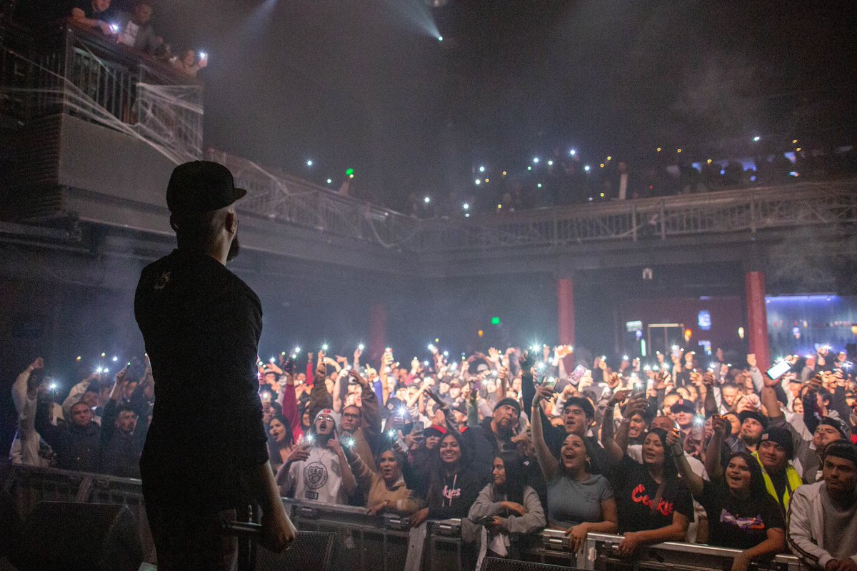 rmean's tweet photo. Salt Lake Litty! I love you 🙏 #elchivotour https://t.co/EQ015oqHUR