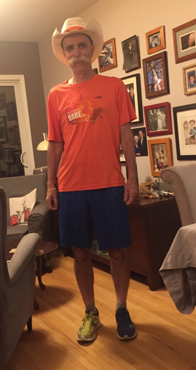 bagcentaur's tweet photo. A Halloween look at 24 years in the future for @runproctor https://t.co/EsHiWQsO8i
