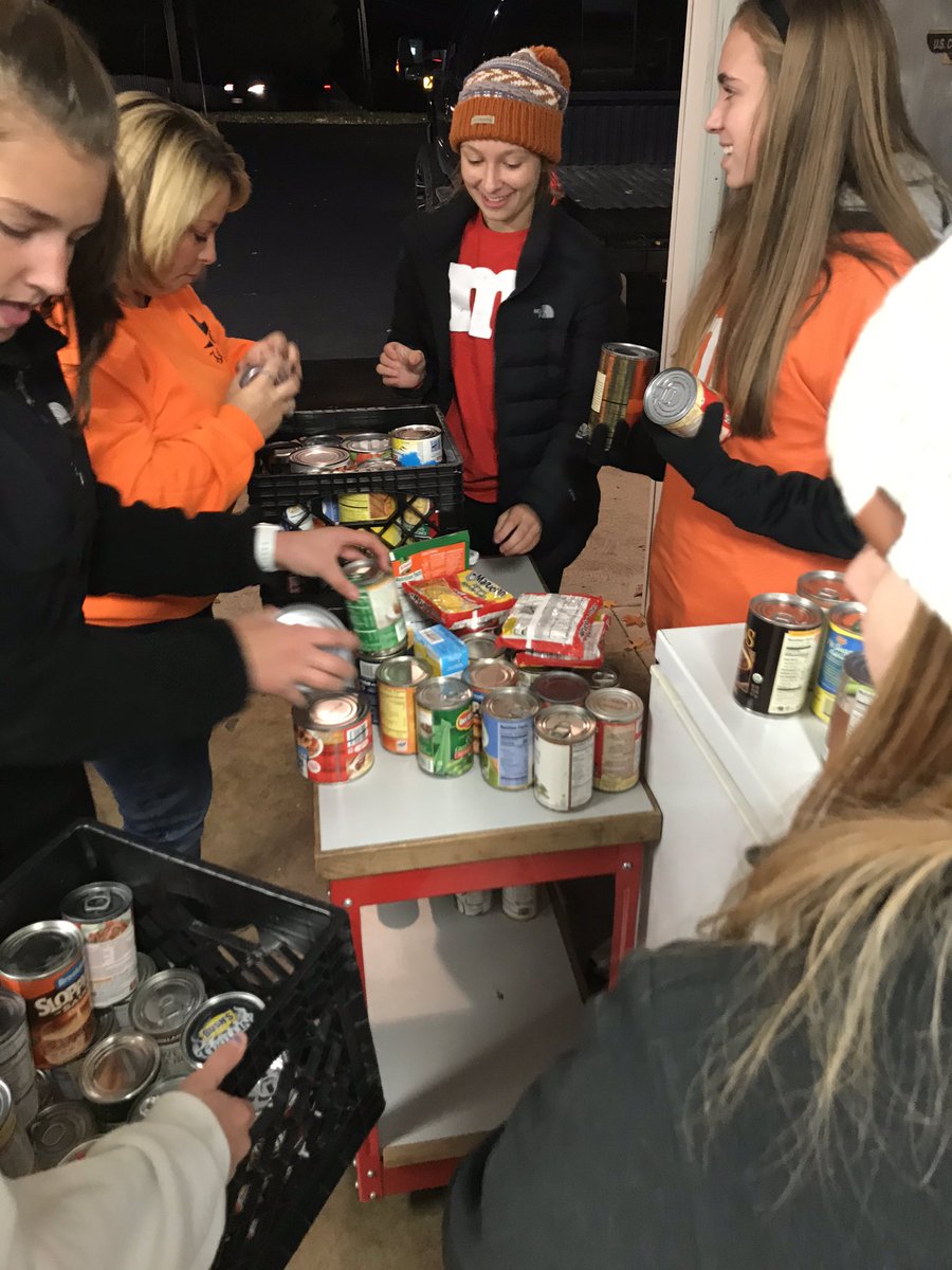 SHSLettermans's tweet photo. Thank you for serving your community with honor! https://t.co/Rwcgw5NQnc