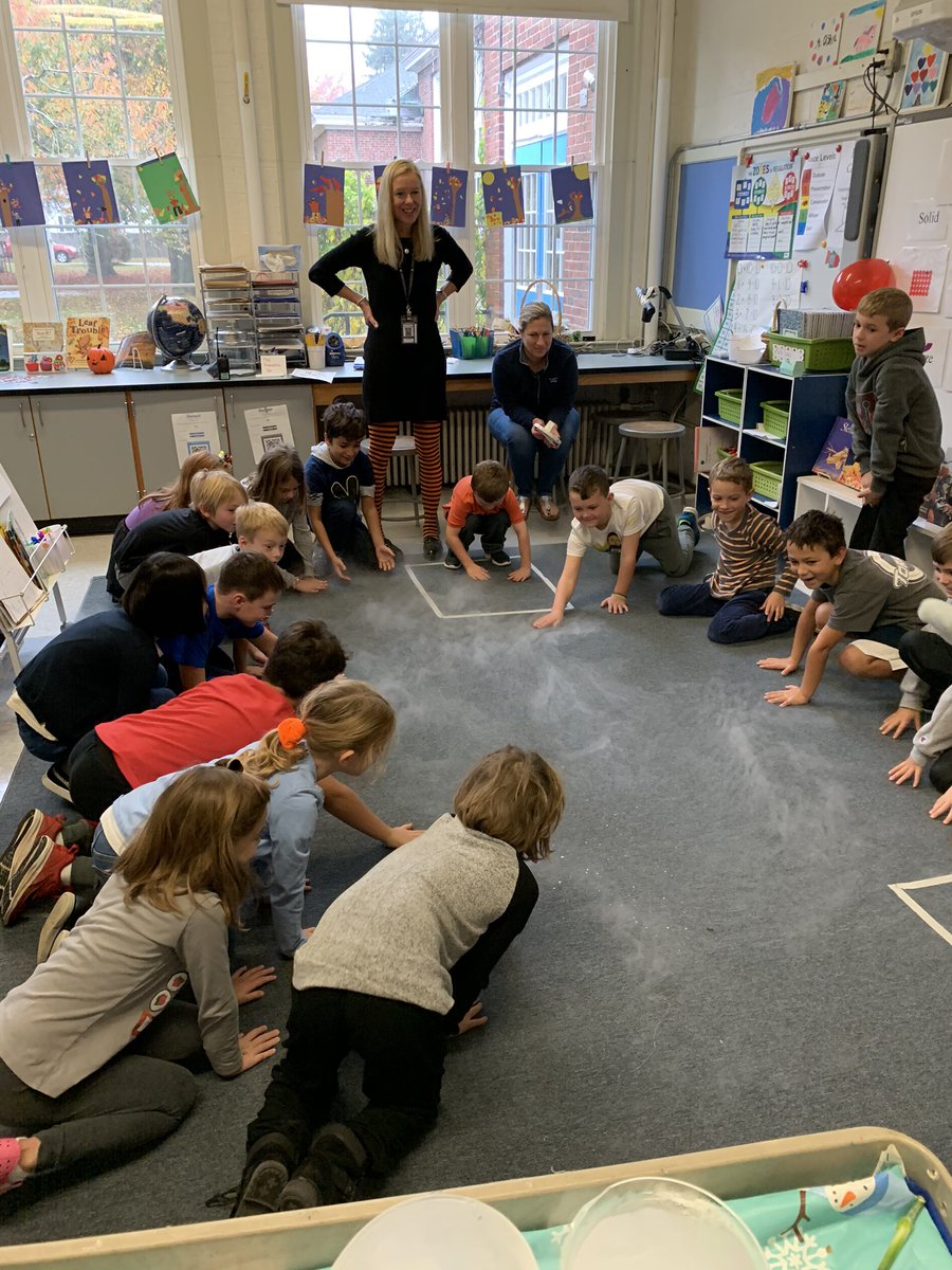 OSheaKathy's tweet image. Thank you @friendsofbuker for bringing us The Acton Discovery Museum. Ss loved learning about physical properties. #solidliquidgas