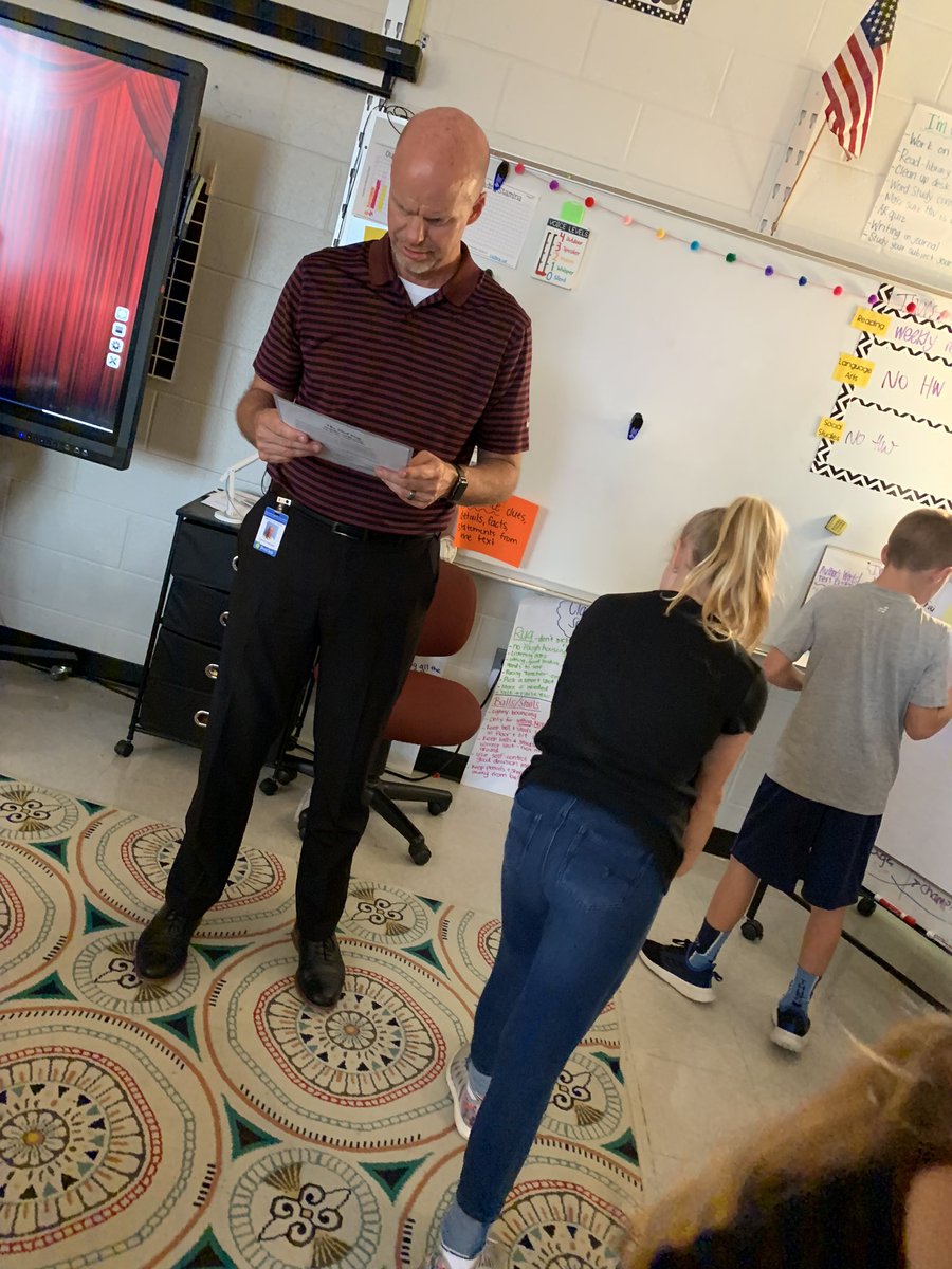 One of my favorite things about <a href="/LucyCalkins/">Lucy Calkins</a> writing is the celebration @ the end of the unit. We had a popcorn bar, shared final drafts out loud&amp;gave feedback on classmates stories...w/ invisible ink pens 🖊 We even invited <a href="/CoachBarnwell/">Darrell Barnwell</a> to join in! #motivate #loveforwriting