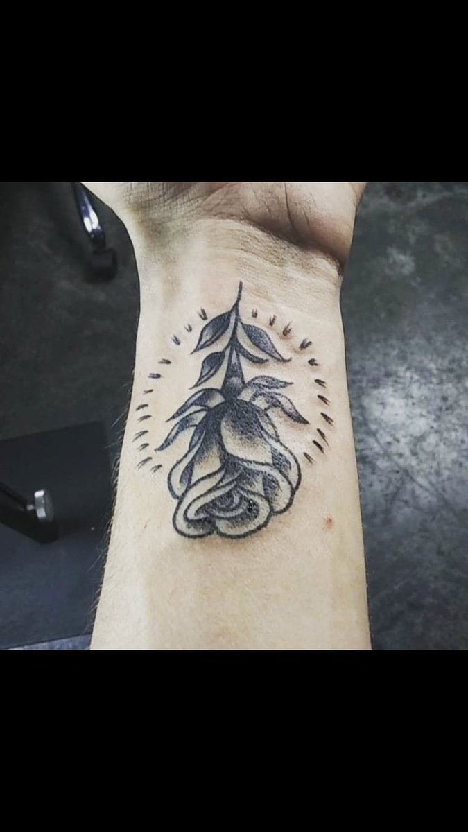 rebeccccalanham's tweet image. Happy Halloween 🤪🤪 ft. Lexi &amp;amp; Joseph