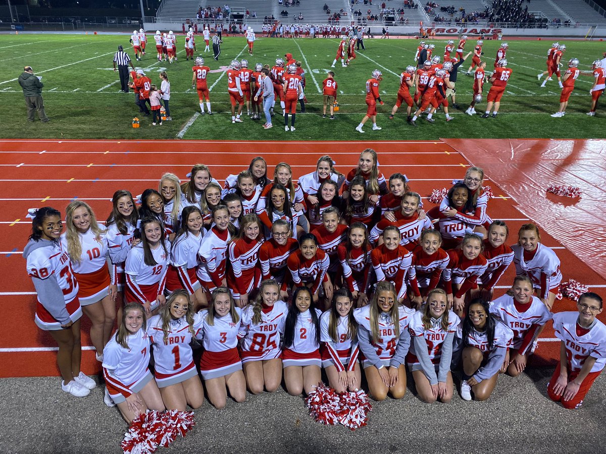 On top of THE game tomorrow AGAINST PIQUA @ HOME @ 7 us cheerleaders have our competition at Vandalia Butler HS @ 11:15 (JH @ 10:40) to bring home OUR FIRST MVL TITLE‼️Come out and support the girls who always support you!😉 Promise you won’t be disappointed!