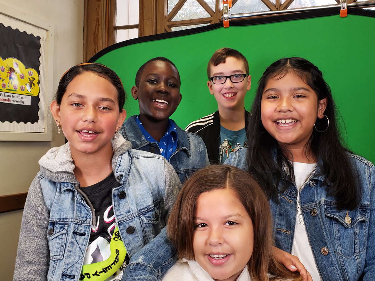 HTSD_Greenwood's tweet photo. ⁦Thank you @Kidsbridge⁩ for including Greenwood student leaders in your epic video on RESPECT! We look forward to viewing it soon! ⁦@WeAreHTSD⁩  #DreamItBelieveItAchieveIt #6CoreValues https://t.co/zctTwGevqk