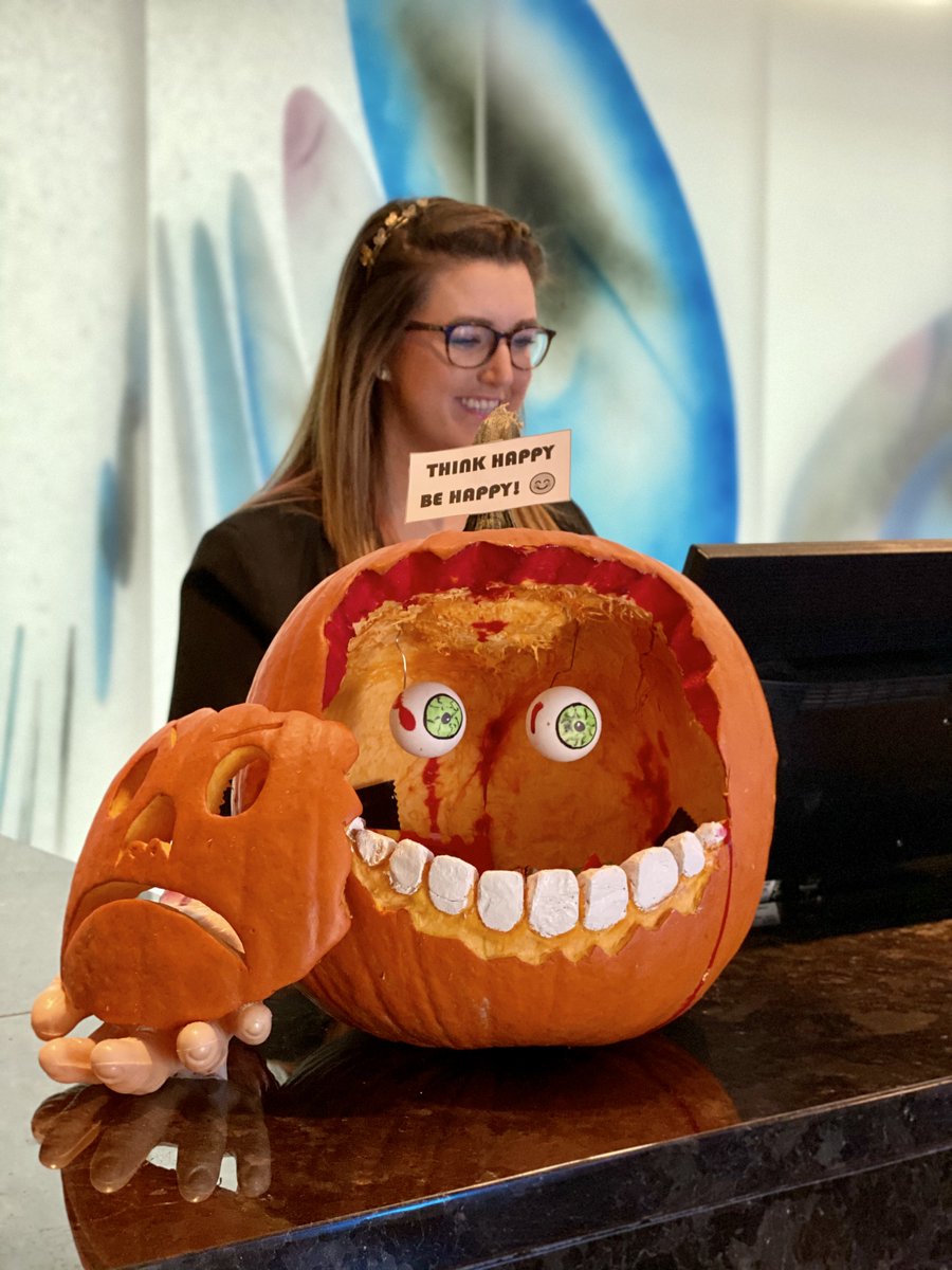 theNinesHotel's tweet photo. #HappyHalloween from all of us at the Nines! 🎃 #thenineshotel #portland https://t.co/C2dHZLOs9A