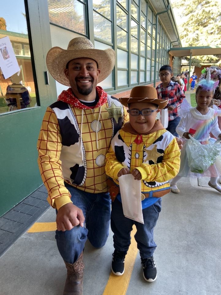 wf_wildcats's tweet photo. Happy Halloween!!! Wishing all of the Clowder the best and safest Halloween ever!!! #ClowderPower! https://t.co/vbqfBdBfYy