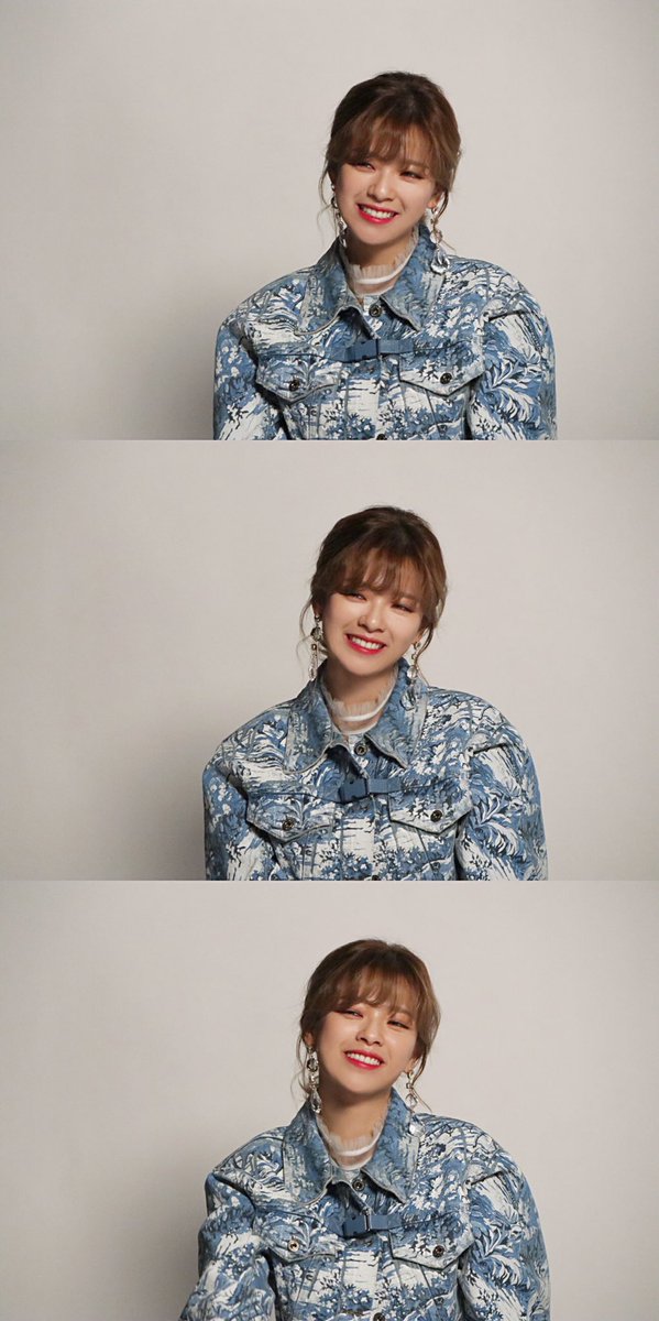 SubjectKpop's tweet photo. Jeongyeon's smile is just so pretty 💚

#HappyJEONGYEONday #정연아생일축하해 #MAMAVOTE #twice https://t.co/OgoJzwoisI