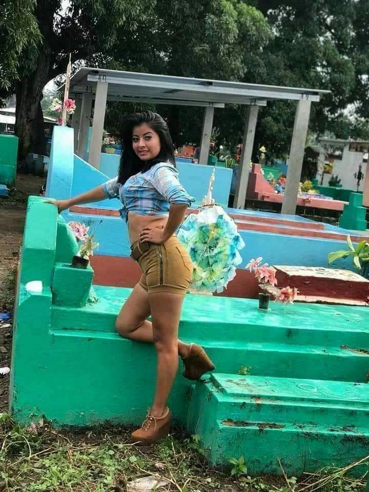 IvanKalderon's tweet photo. 🤔👇🏼

¿Miss cementerio? #haloween2019 #halowen #DiaDeMuertos #CirculaEnRedes https://t.co/E9n3RwOPsz