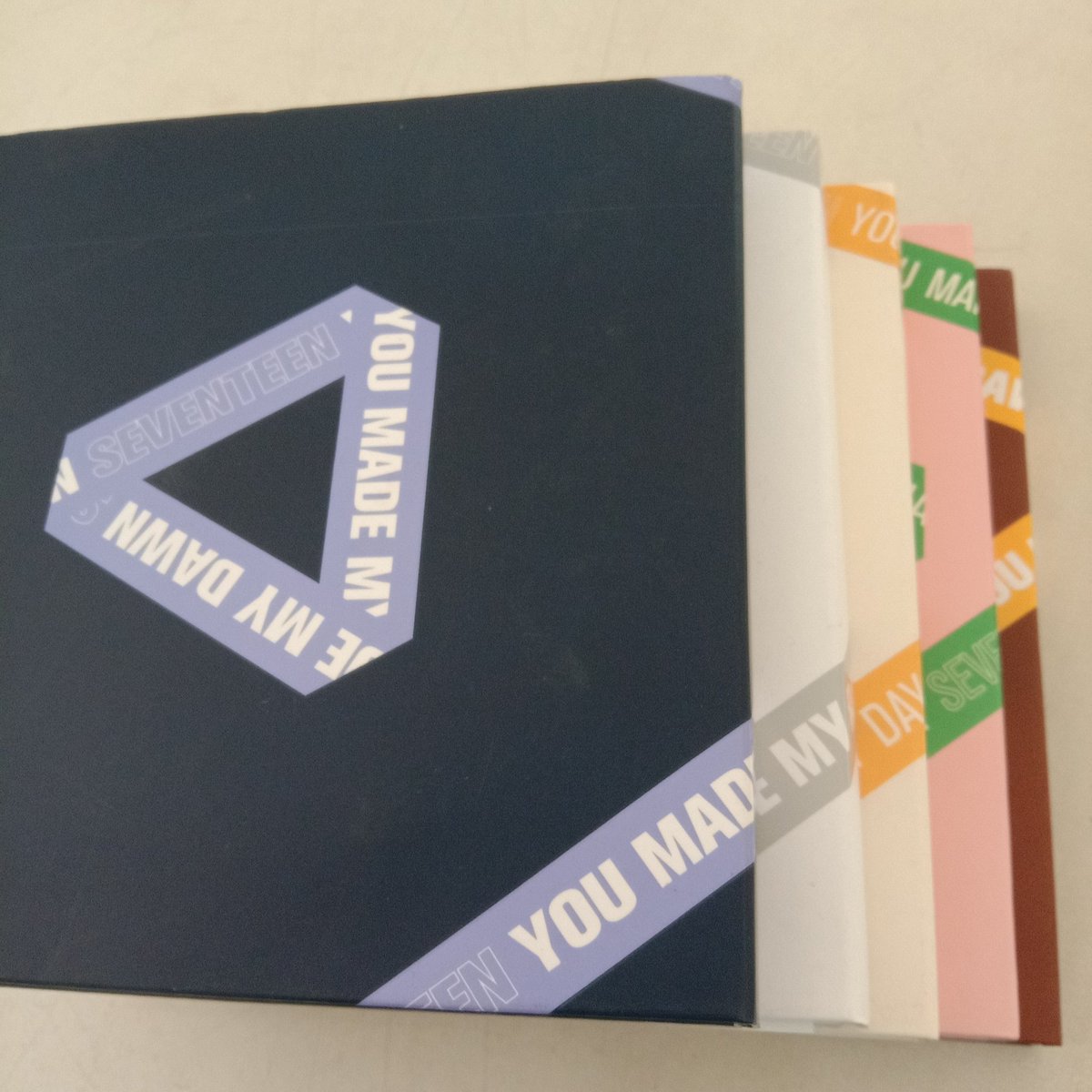 masharena_'s tweet photo. #WTS #Seventeen
#YMMDAY album only
#YMMDAWN album only
SG PC 2019
Kihno PC YMMDAWN BD vers.
#Seungkwan PC ymmdawn BD ver.
#Vernon PC Teen , Age RS vers.
#DK PC All vers.
Price? Mention or DM me 🙏 https://t.co/4IbMNLwns6