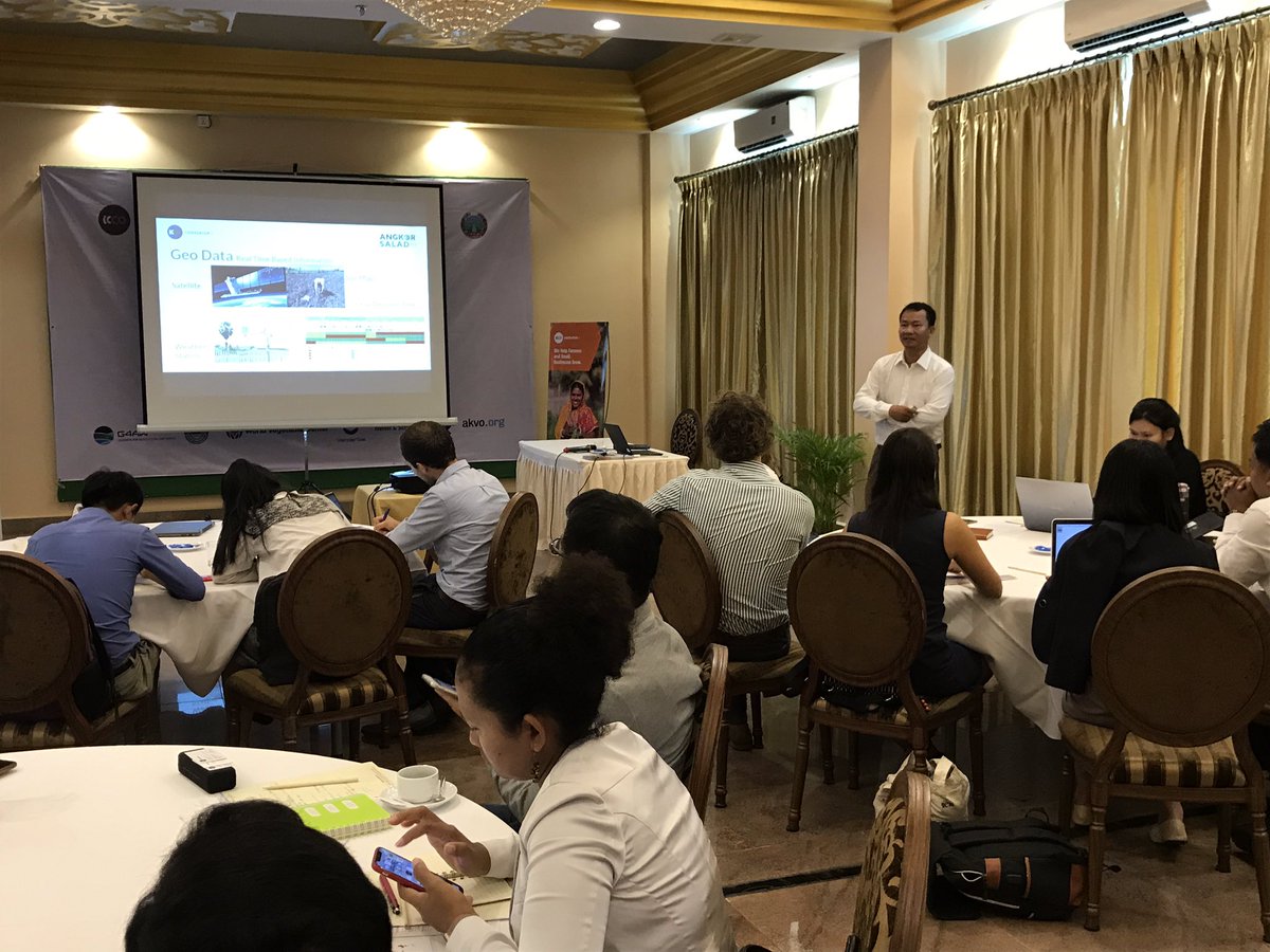 jsnobleza's tweet photo. Happening Now: Angkor SALAD presenting the service to potential B2B clients doing business in the vegetable sector in Cambodia. @ICCO_ROSEA @NLSpaceOffice  #G4AW https://t.co/aFbHfDExqZ