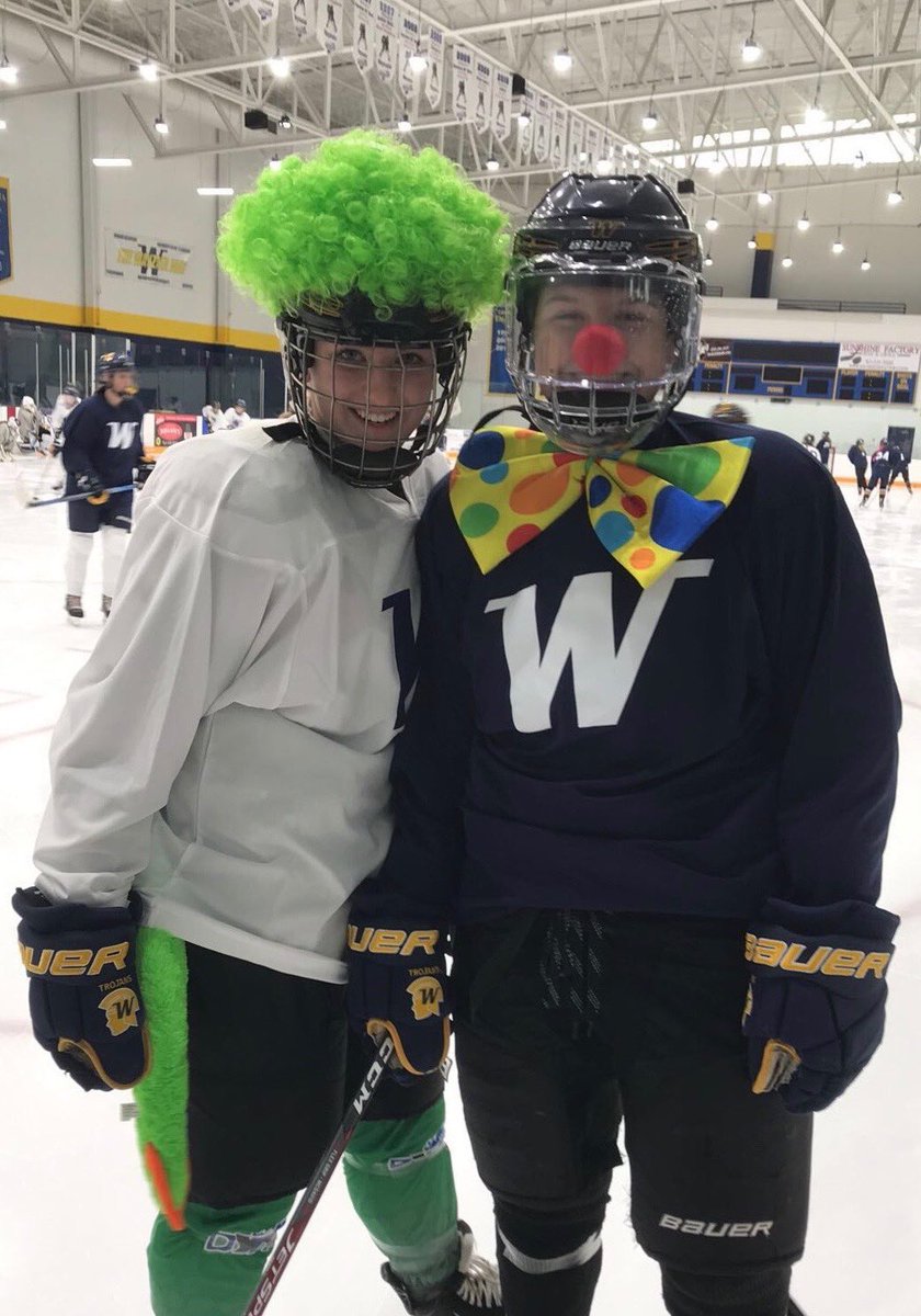 Happy Halloween from Wayzata Girls Hockey! #SpookySZN 🎃