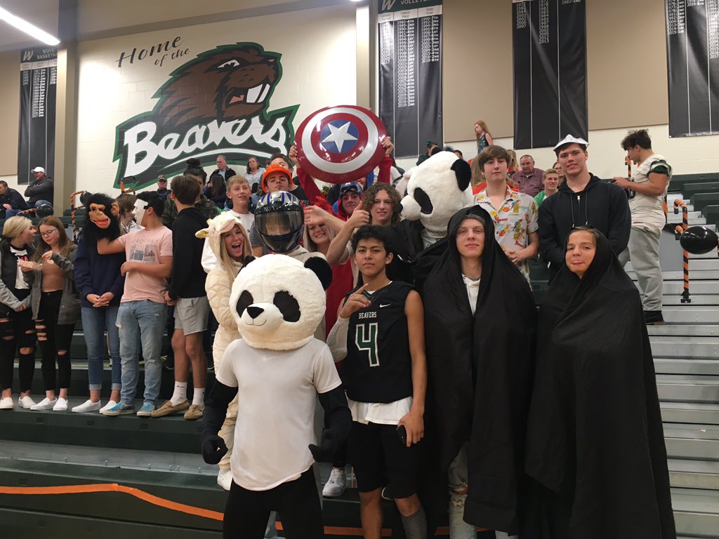 WHSBEAVERS's tweet photo. Student section showing a little Halloween spirit tonight! https://t.co/NBdkjosYYT