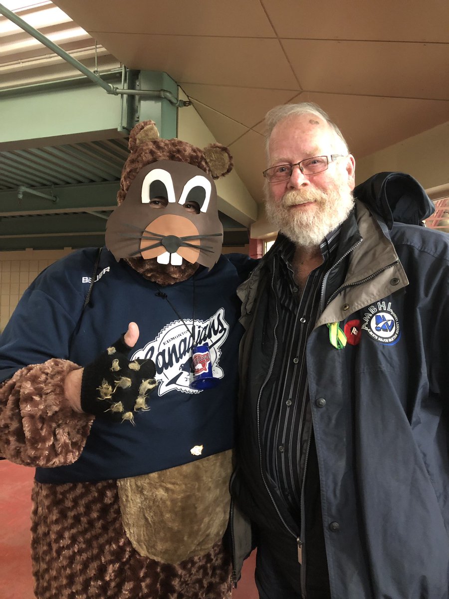 BruceMrstats's tweet photo. Happy Halloween everyone from MrStats https://t.co/Tw5xADszFC