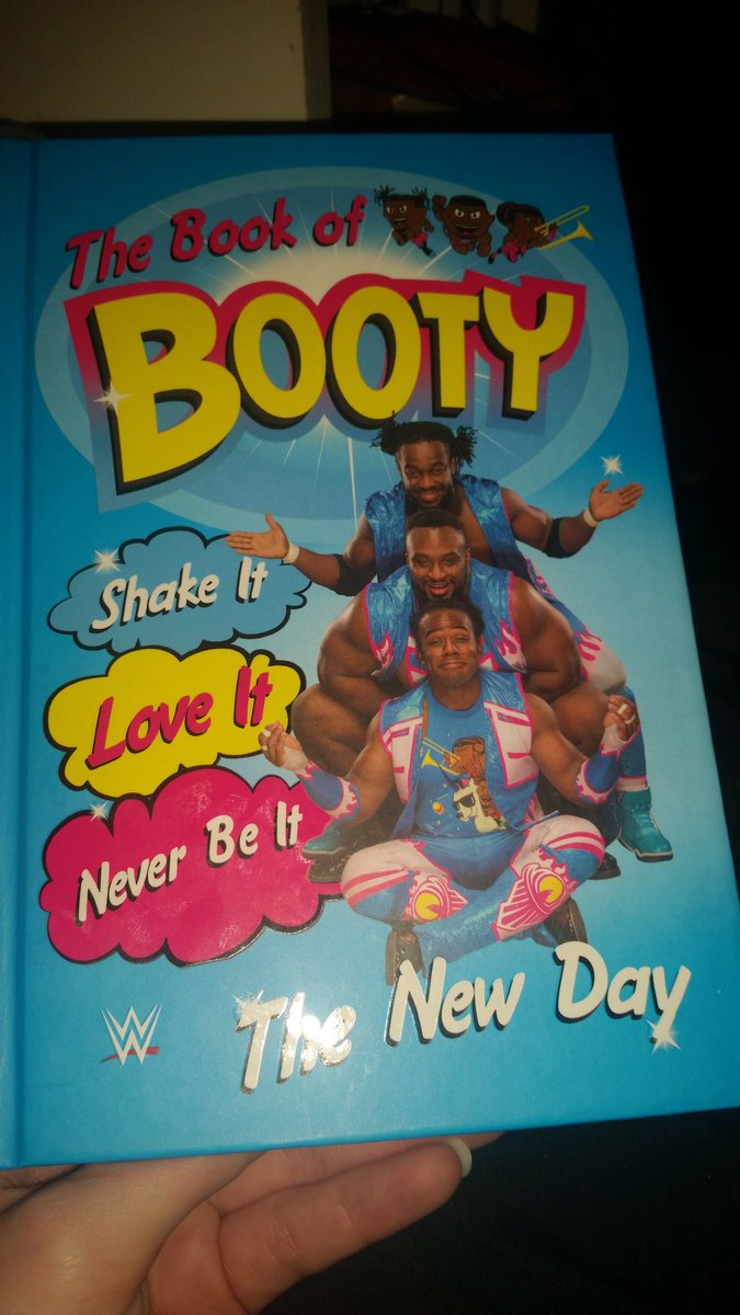 trisarahtop_'s tweet photo. Is this every 4yo's bedtime story or just mine????? #BookOfBooty #NewDayRocks @WWEBigE @TrueKofi @XavierWoodsPhD https://t.co/F7MRsVV3V9